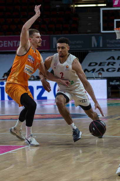 并分析他在 并分析他在