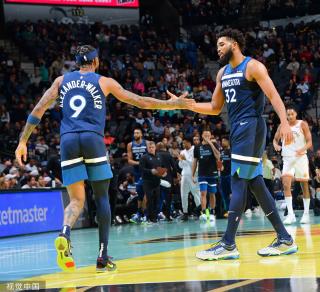 刻发挥巨大 刻发挥巨大